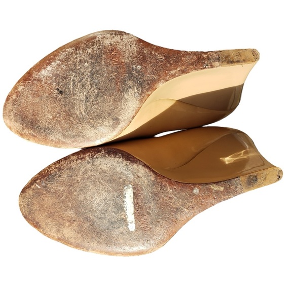 Jimmy Choo Nude Patent Leather Wedge with Open Toe sz 6 - Picture 7 of 7